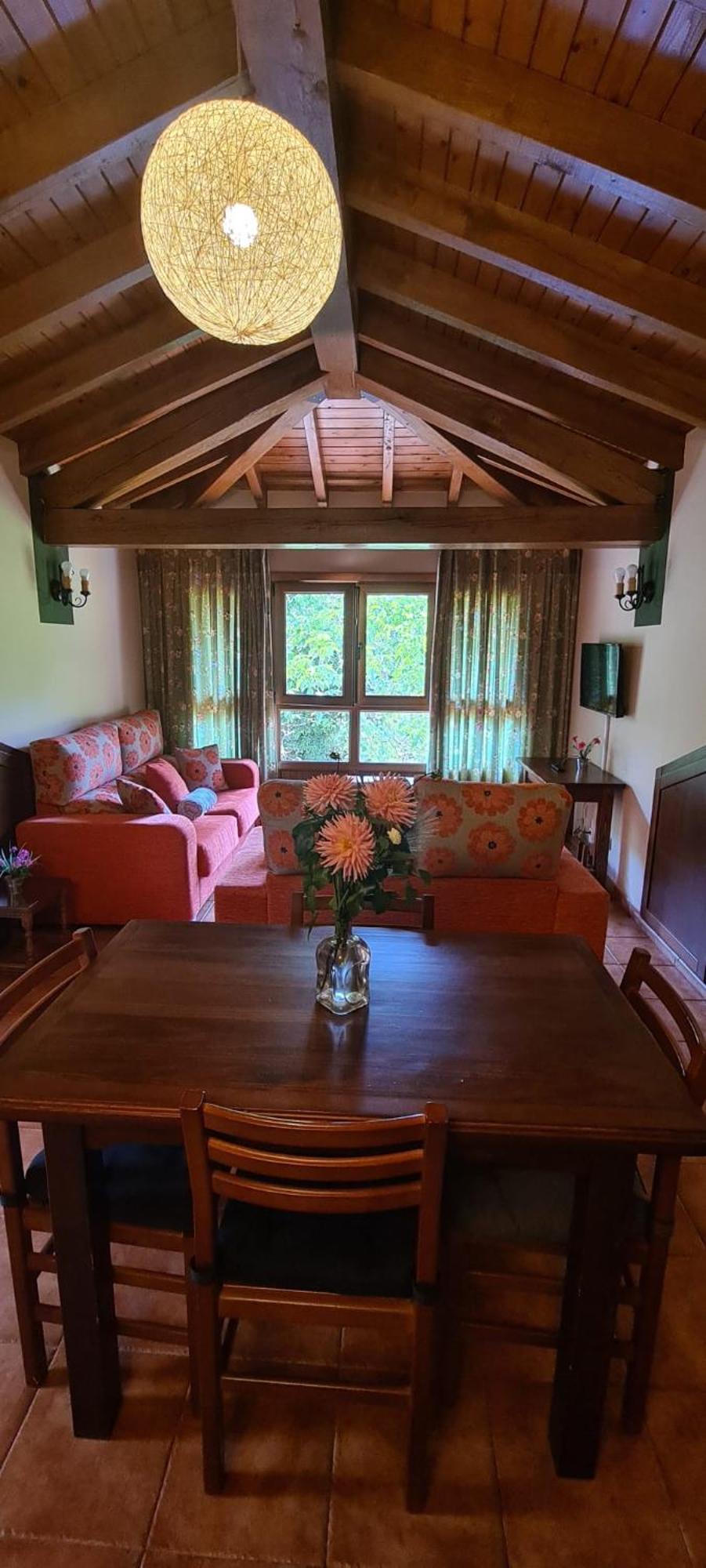 Apartamentos La Corona - Cabrales Carrena de Cabrales Buitenkant foto