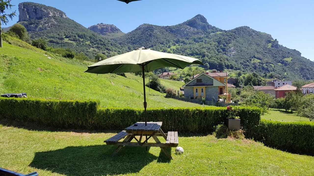 Apartamentos La Corona - Cabrales Carrena de Cabrales Buitenkant foto