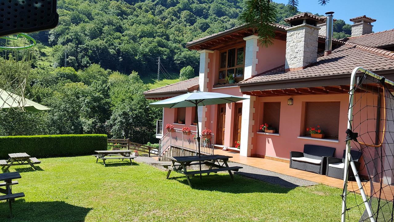 Apartamentos La Corona - Cabrales Carrena de Cabrales Buitenkant foto